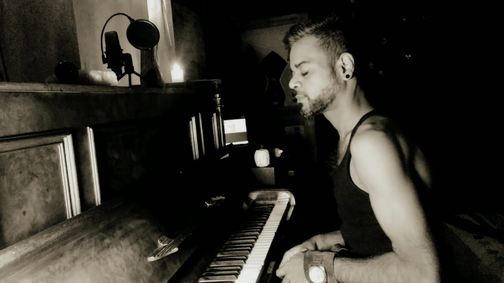 Zohar Kiaav - Musical Artist, Philosopher, Producer